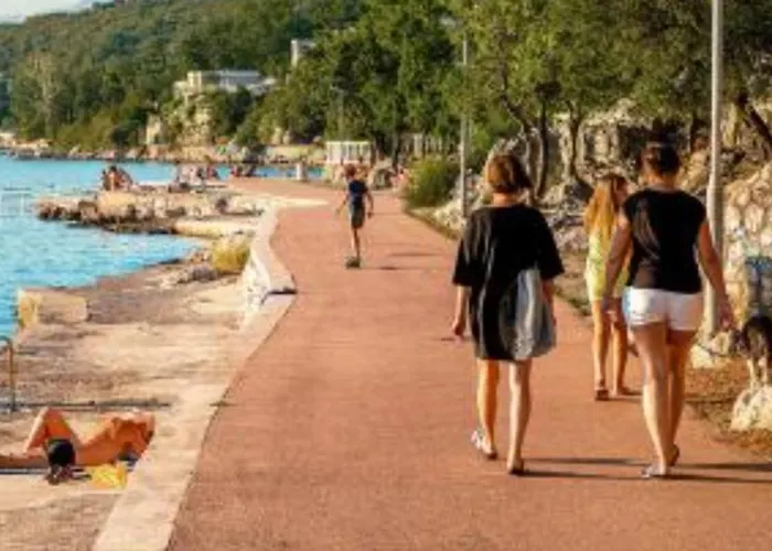 Apartmani Omisalj אומיסאליי