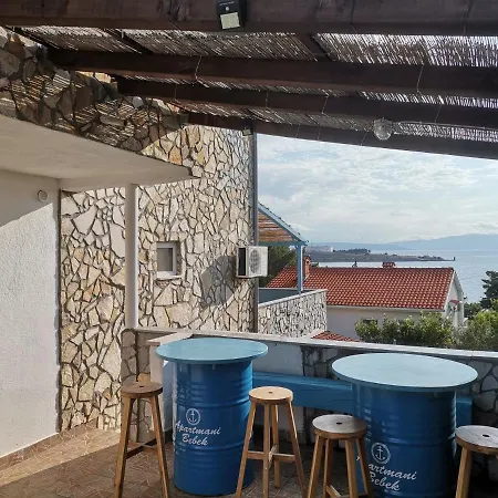 Apartament Apartmani Omisalj *