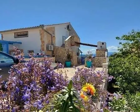 Apartmani Omisalj * Omišalj