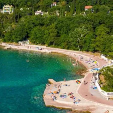 Apartmani Omisalj Appartement *