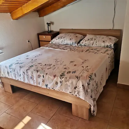 Apartmani Omisalj