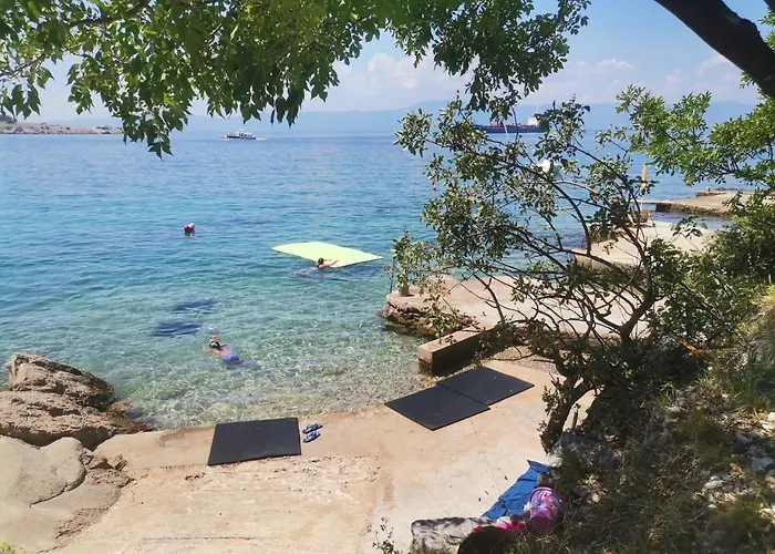 Daire Apartmani Omisalj Omišalj