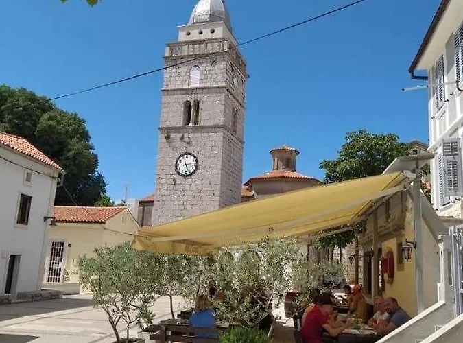 Apartmani Omisalj * Omišalj