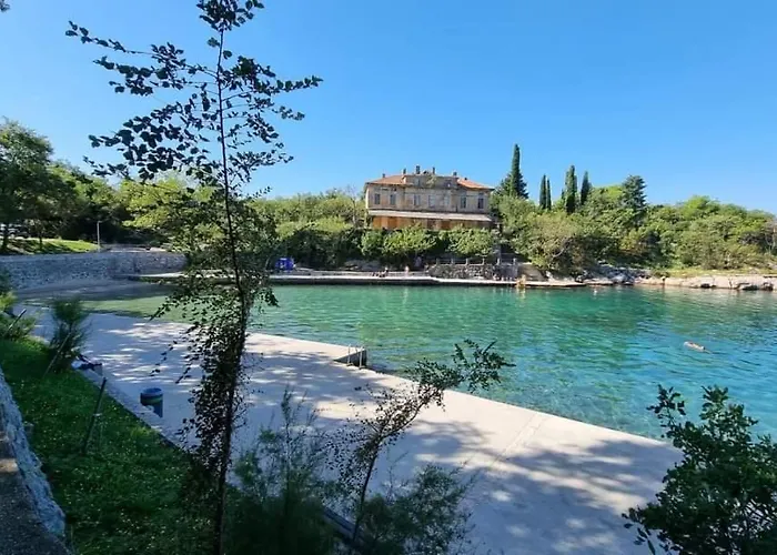 Daire Apartmani Omisalj *