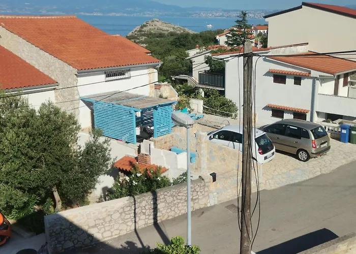 Apartmani Omisalj Омишаль