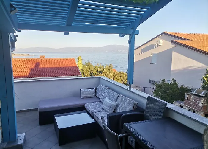 Daire Apartmani Omisalj *