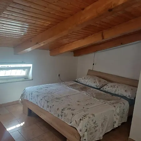 Apartmani Omisalj Omišalj